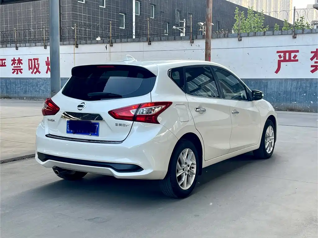 Tiida 2021 1.6L CVT Smart Travel Edition купить на сайте DeffCars