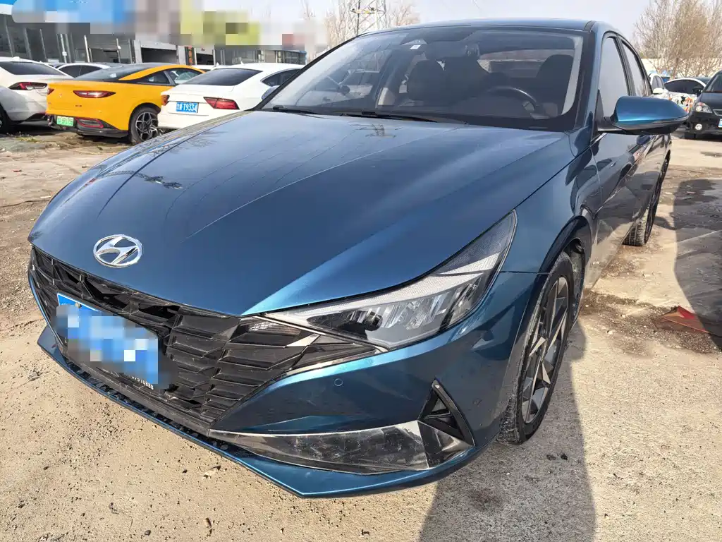 Elantra 2021 1.5L CVT LUX Premium Edition купить на сайте DeffCars