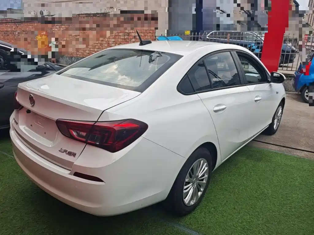 Excelle 2018 15N CVT Elite купить на сайте DeffCars
