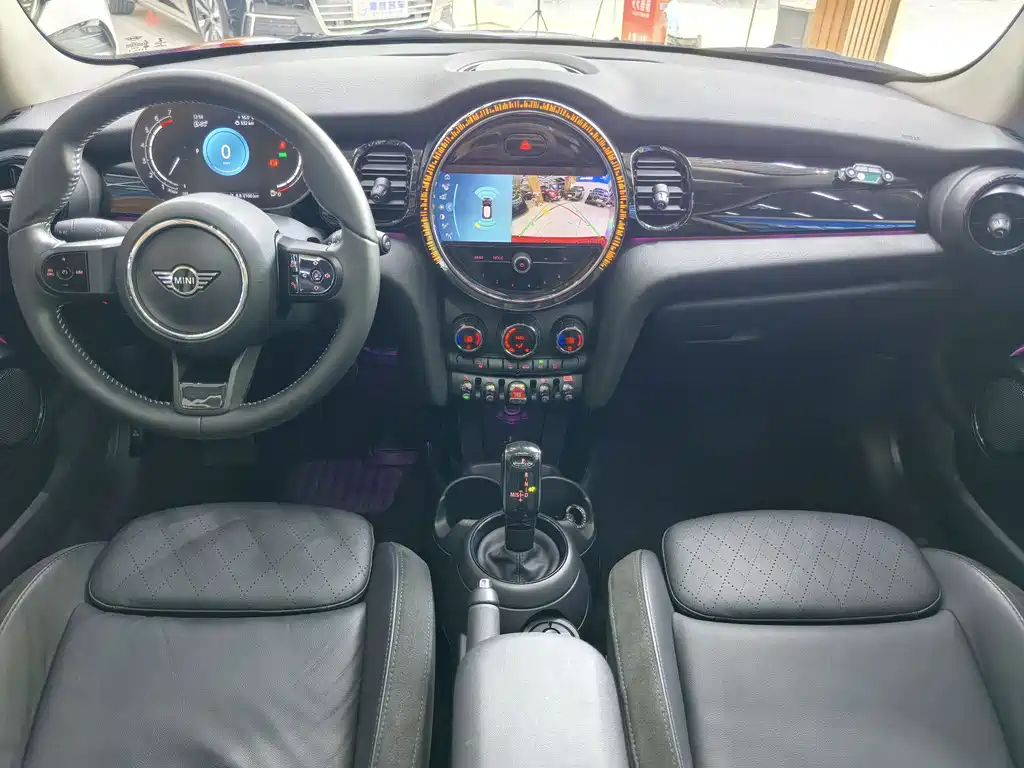 MINI 2022 facelift 1.5T COOPER artist купить на сайте DeffCars