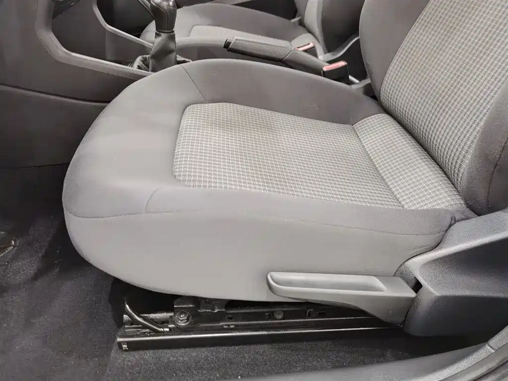 Santana 2018 1.5L Manual Fashion Edition купить на сайте DeffCars