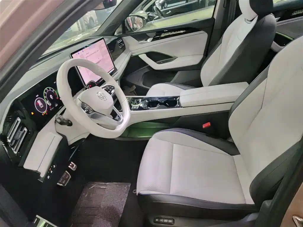 Tiguan L 2024 PRO 330TSI 2WD R-Line Smart Edition купить на сайте DeffCars