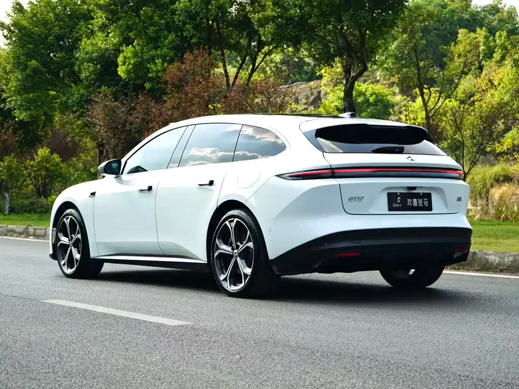 NIO ET5T 2024 75kWh Touring купить на сайте DeffCars