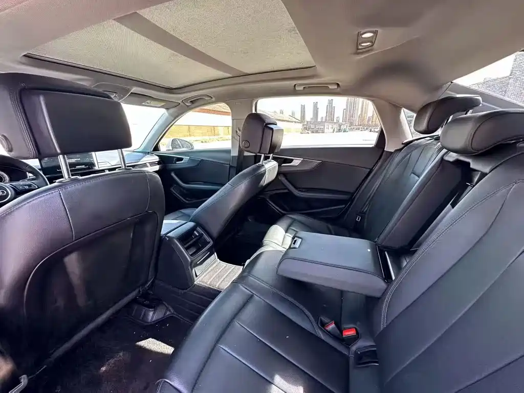 Audi A4L 2022 40 TFSI Fashionable and Dynamic купить на сайте DeffCars