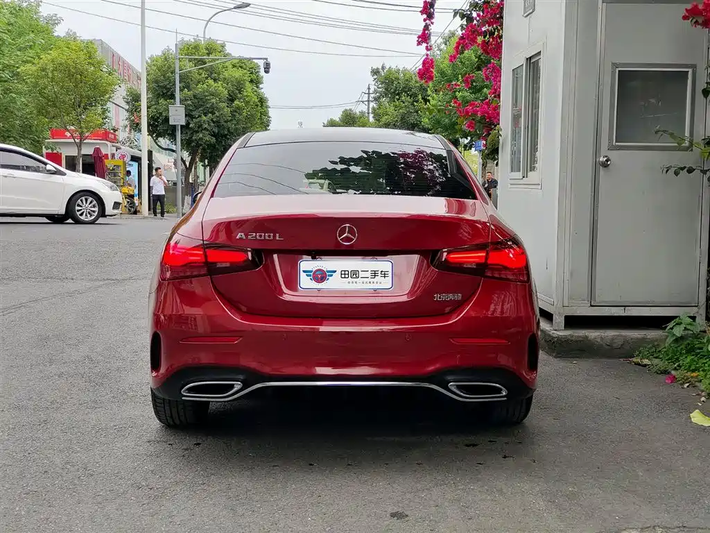 Mercedes-Benz A-Class 2023 A 200 L Fashion Model купить на сайте DeffCars