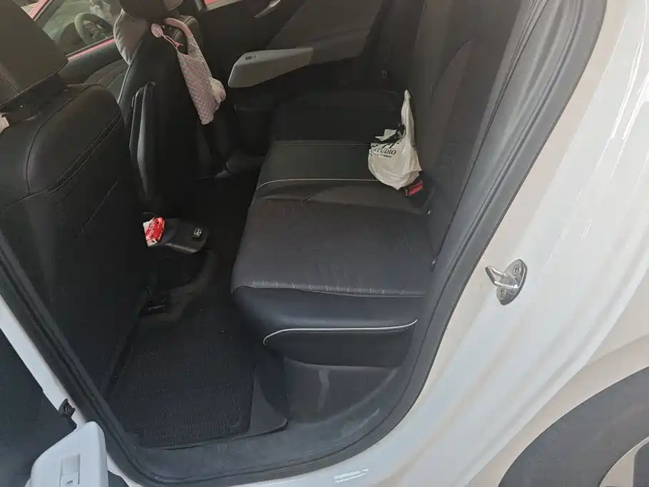 Volkswagen ID.3 2025 Smart Model Outstanding Oxygen Edition купить на сайте DeffCars