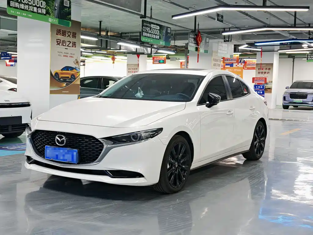 Mazda3 Angkesela 2023 2.0L Automatic Premium Edition купить на сайте DeffCars