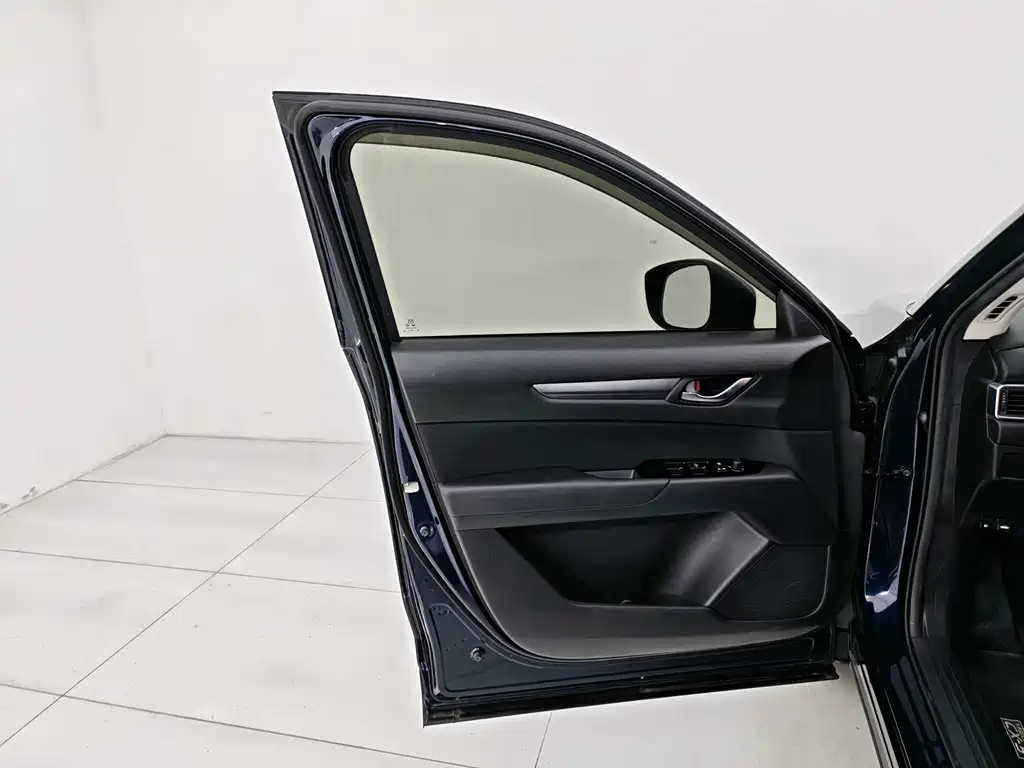 Mazda CX-5 2024 2.0L automatic two-wheel drive comfort model купить на сайте DeffCars