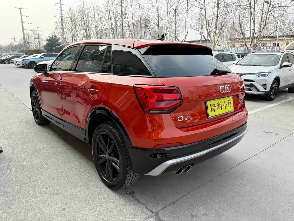 Audi Q2L 2018 35 TFSI Fashionable and Dynamic National VI купить на сайте DeffCars