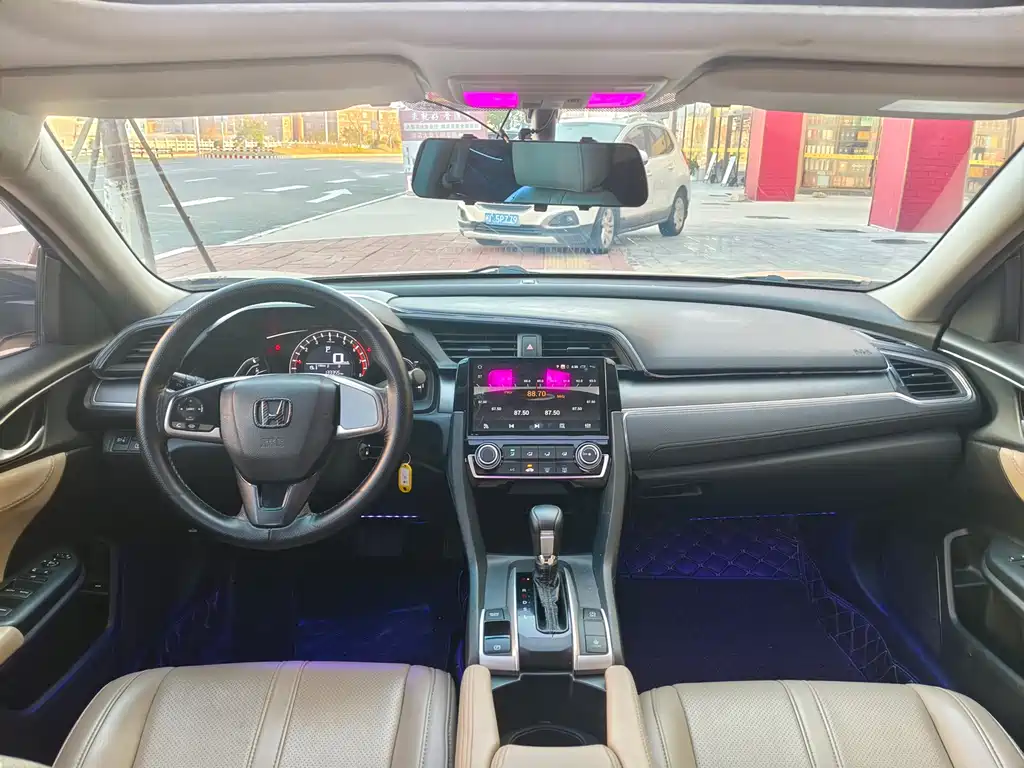 Civic 2016 180TURBO CVT Comfort Edition купить на сайте DeffCars