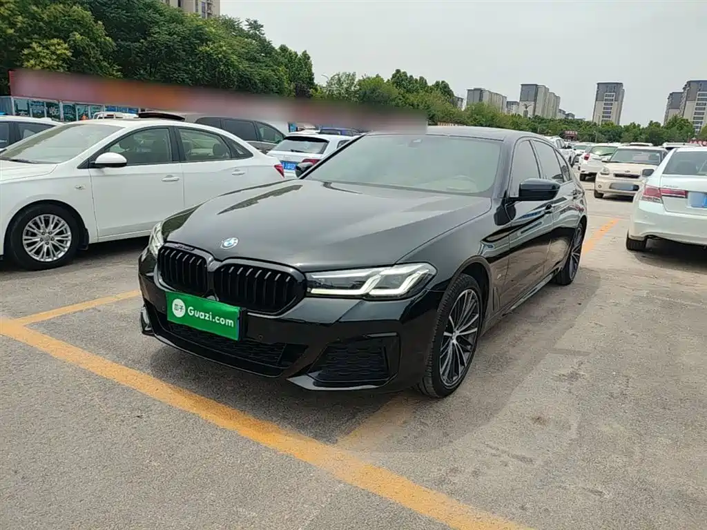 BMW 5 Series 2022 facelift 2 530Li leading M sports package купить на сайте DeffCars