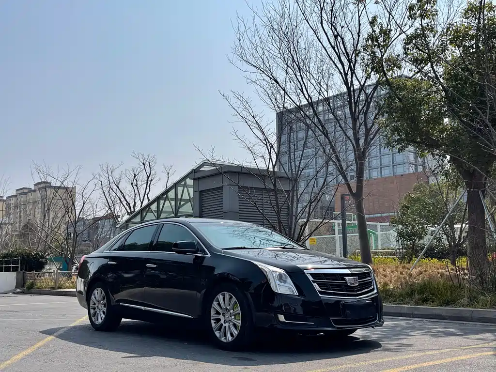 Cadillac XTS 2015 28T Comfort Model купить на сайте DeffCars