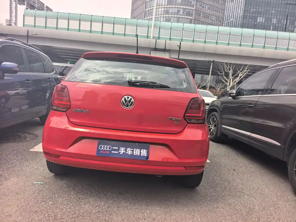 Polo 2016 1.6L automatic comfort model купить на сайте DeffCars