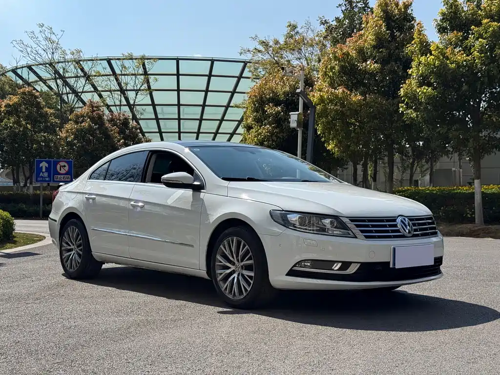 FAW-Volkswagen CC 2016 1.8TSI luxury model купить на сайте DeffCars