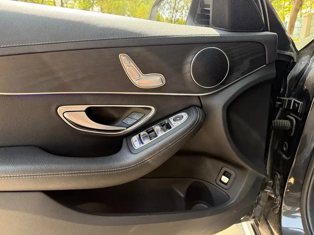Mercedes-Benz C-Class 2021 C 200 L Fashionable Sports Edition купить на сайте DeffCars