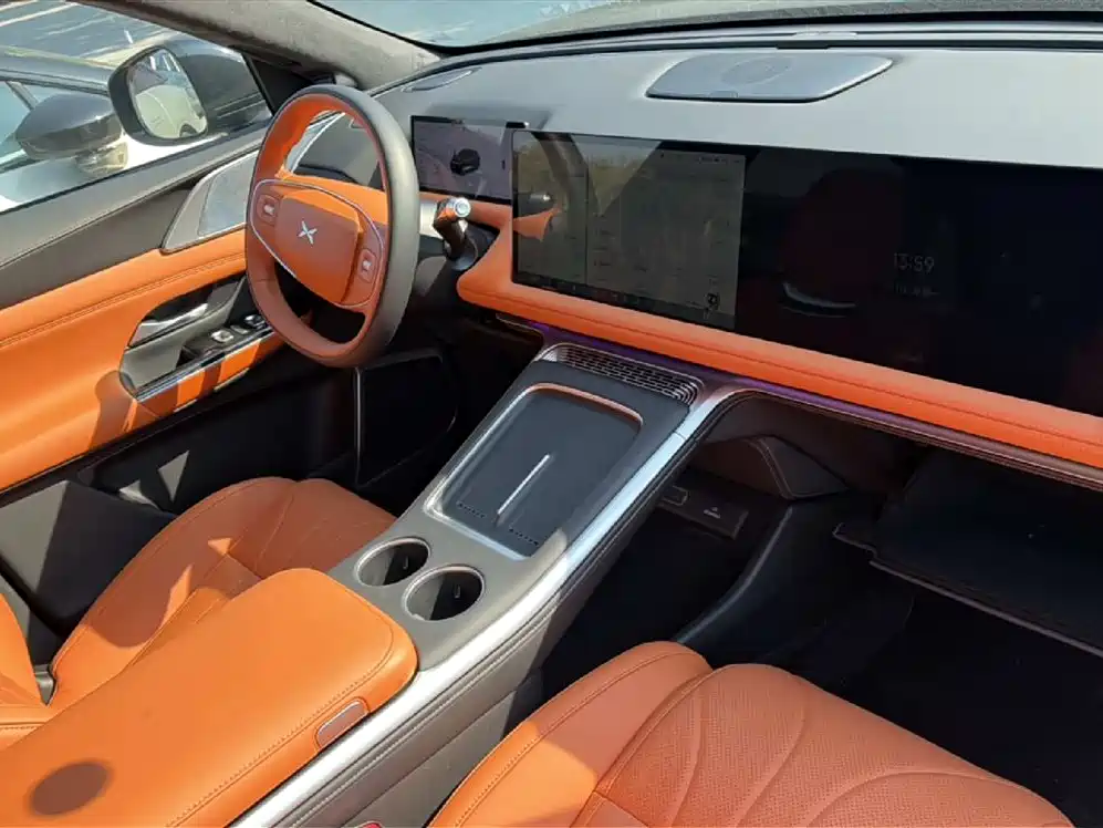 Xpeng G9 2025 model 625 long battery life Max купить на сайте DeffCars