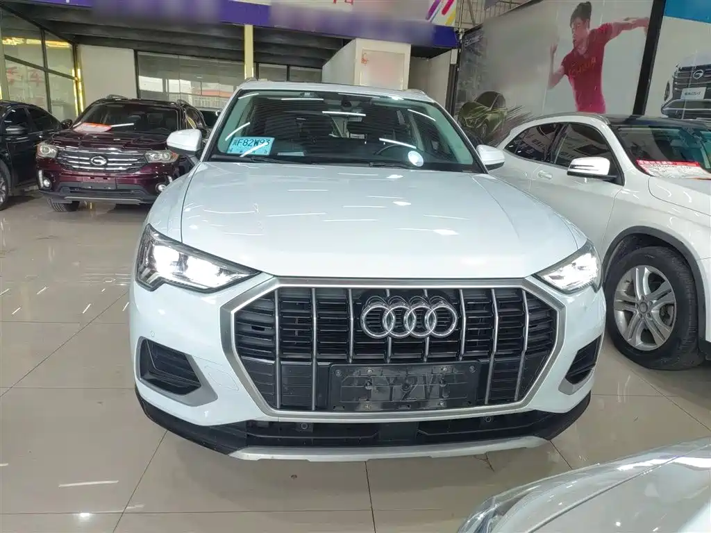Audi Q3 2021 35 TFSI Enterprising and Elegant Model купить на сайте DeffCars