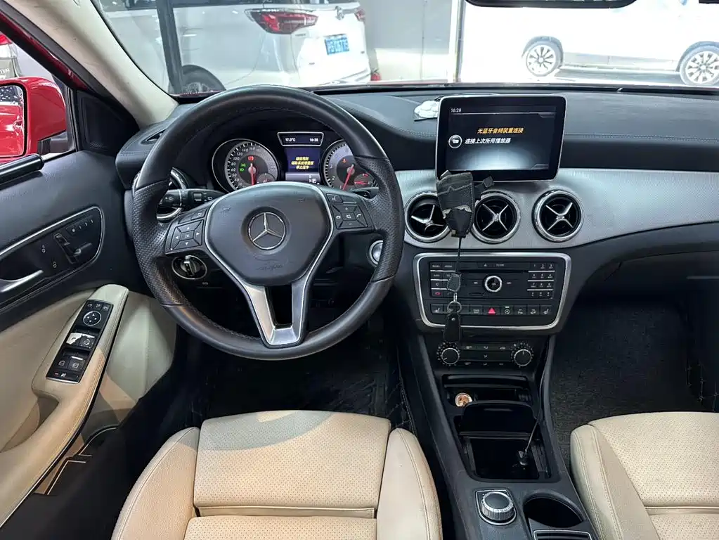 Mercedes-Benz GLA 2016 GLA 220 4MATIC luxury model купить на сайте DeffCars
