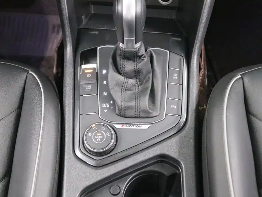 Tiguan 2019 330TSI four-wheel drive Chuangrui model купить на сайте DeffCars
