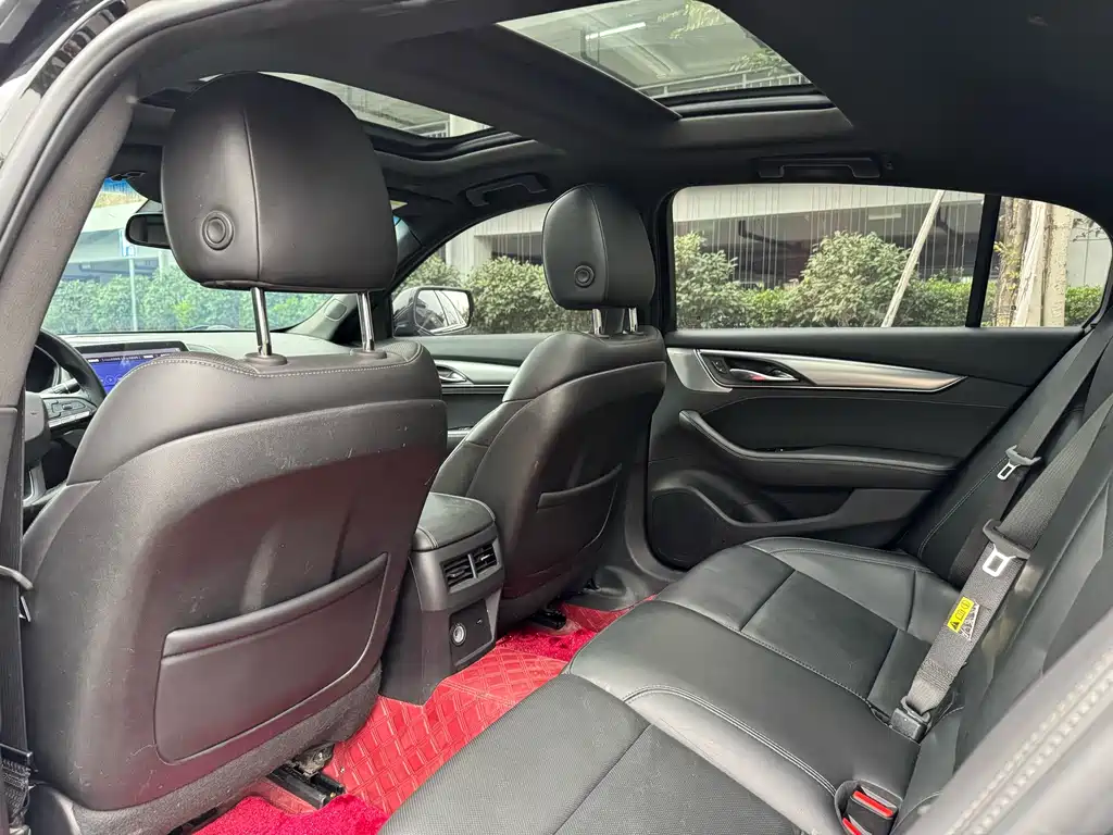 Cadillac CT5 2022 28T luxury model купить на сайте DeffCars
