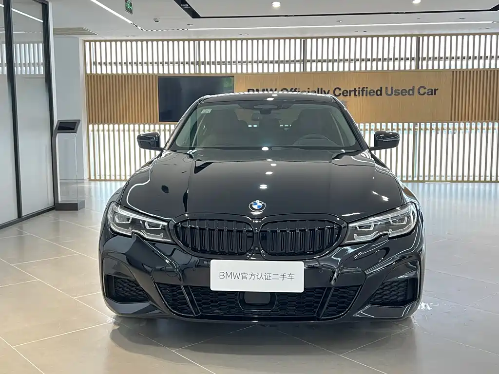 BMW 3 Series 2020 325i M Sports Night Package купить на сайте DeffCars