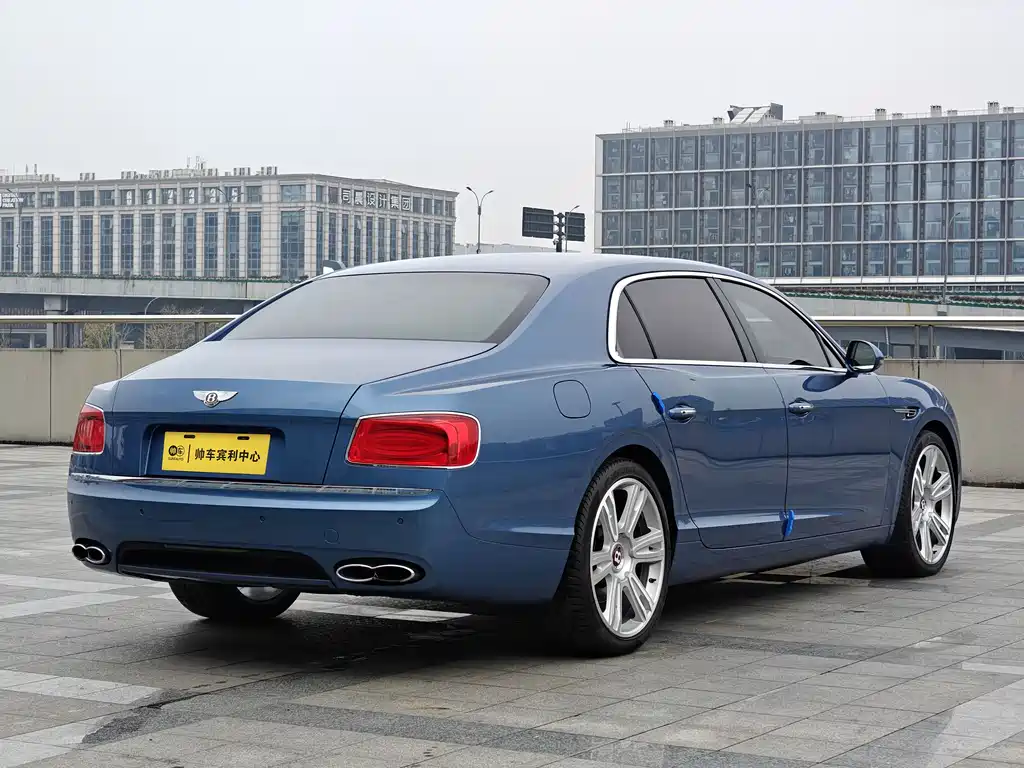 Flying Spur 2017 4.0T V8 Standard Edition купить на сайте DeffCars