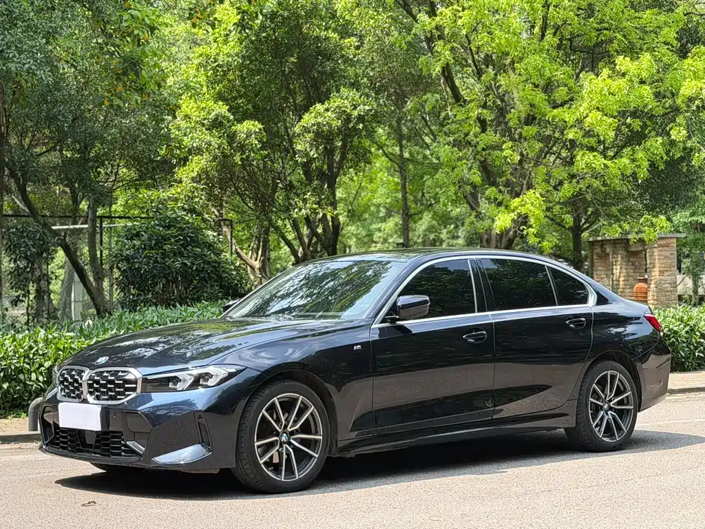 BMW 3 Series 2025 325Li M Sports Package купить на сайте DeffCars