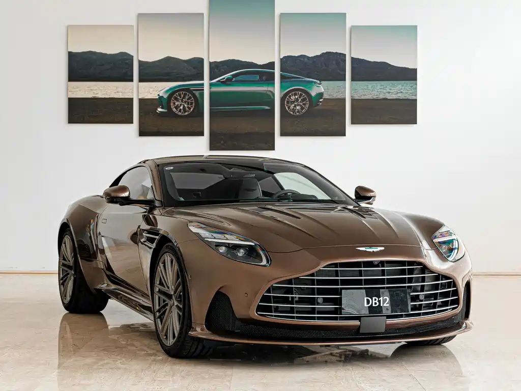 Aston Martin DB12 2025 4.0T V8 Coupe купить на сайте DeffCars
