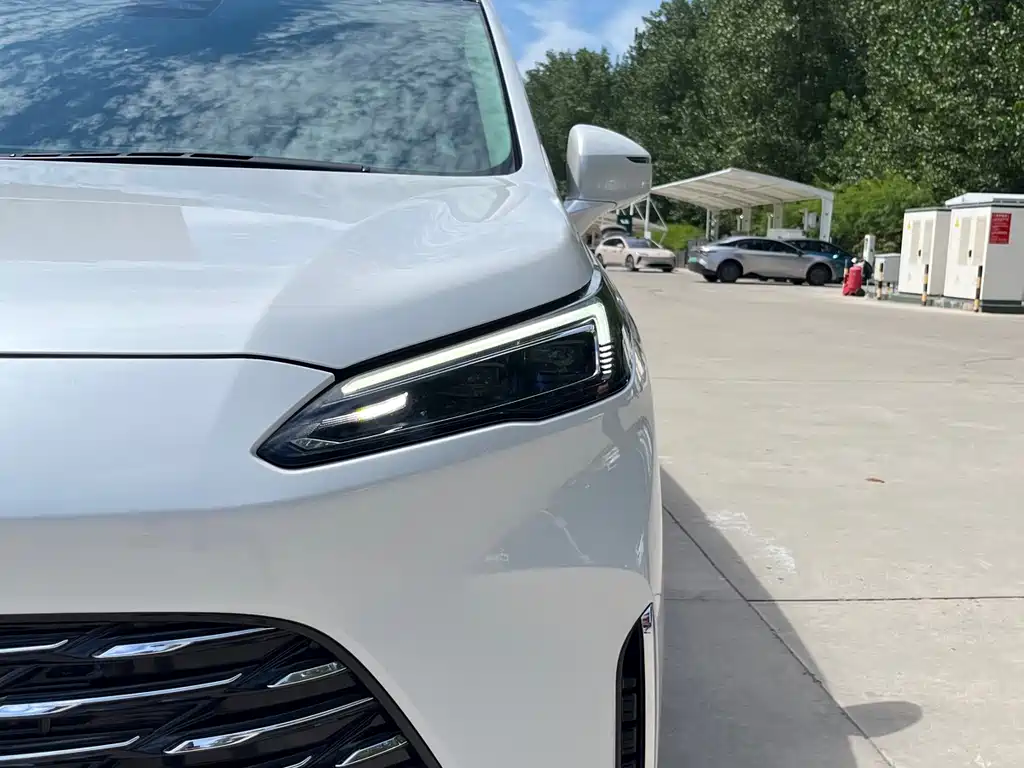 Buick GL8 New Energy 2025 Lushang Smart Edition купить на сайте DeffCars