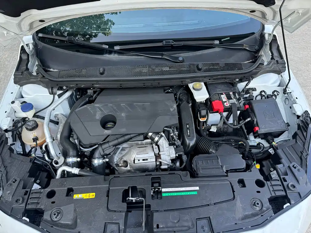 Peugeot 408 2022 1.6T light chasing version купить на сайте DeffCars