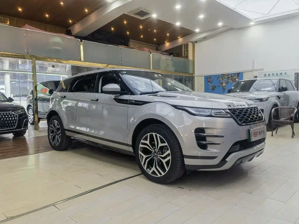 Range Rover Evoque New Energy 2023 Evoque L P300e plug-in electric hybrid version купить на сайте DeffCars
