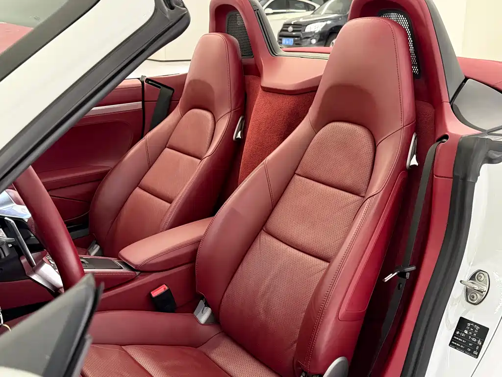 Porsche 718 2018 Boxster 2.0T купить на сайте DeffCars