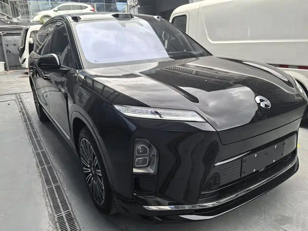 NIO ES8 2026 Six-seater Executive Deluxe Edition купить на сайте DeffCars