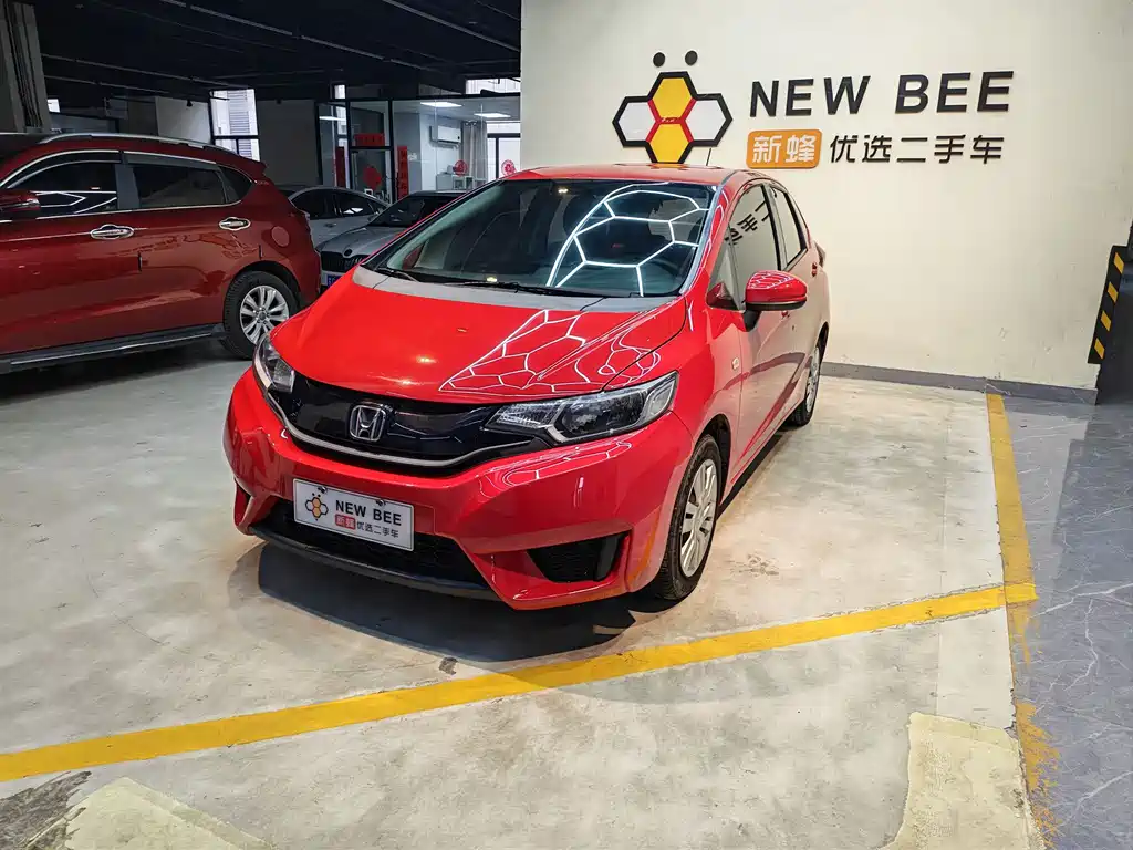 Fit 2016 1.5L LX CVT comfort model купить на сайте DeffCars