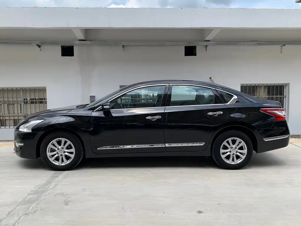 Teana 2013 2.5L XL-NAVI Tech Intelligent Edition купить на сайте DeffCars