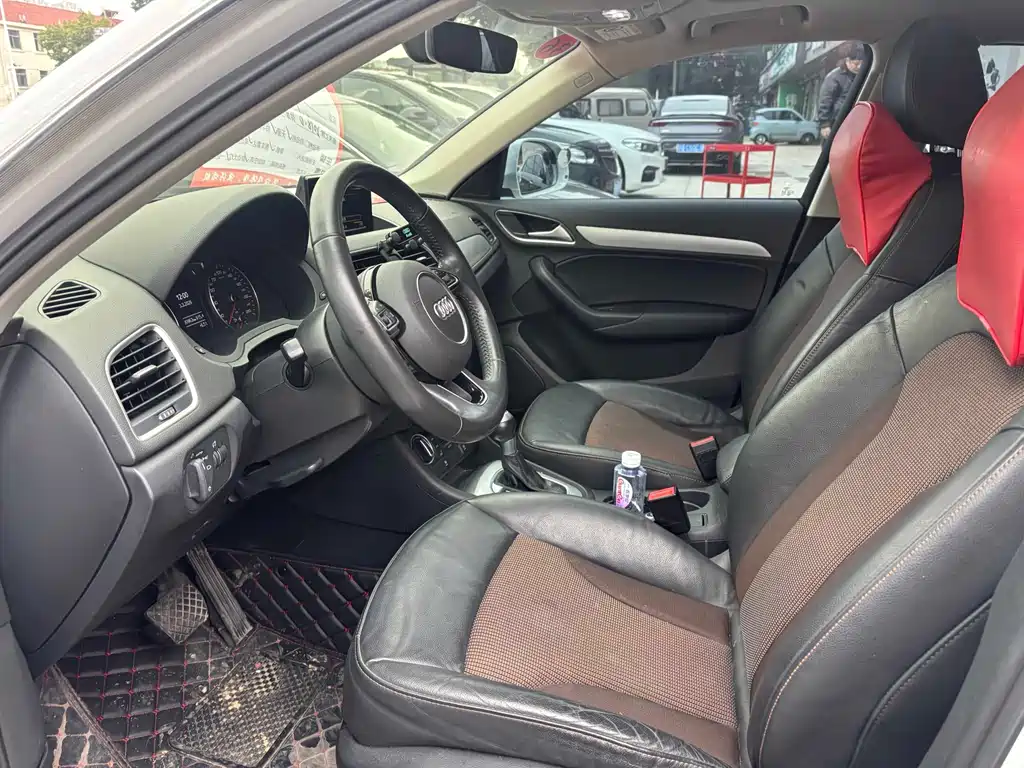 Audi Q3 2018 30th Anniversary Model 30 TFSI Fashion Model купить на сайте DeffCars