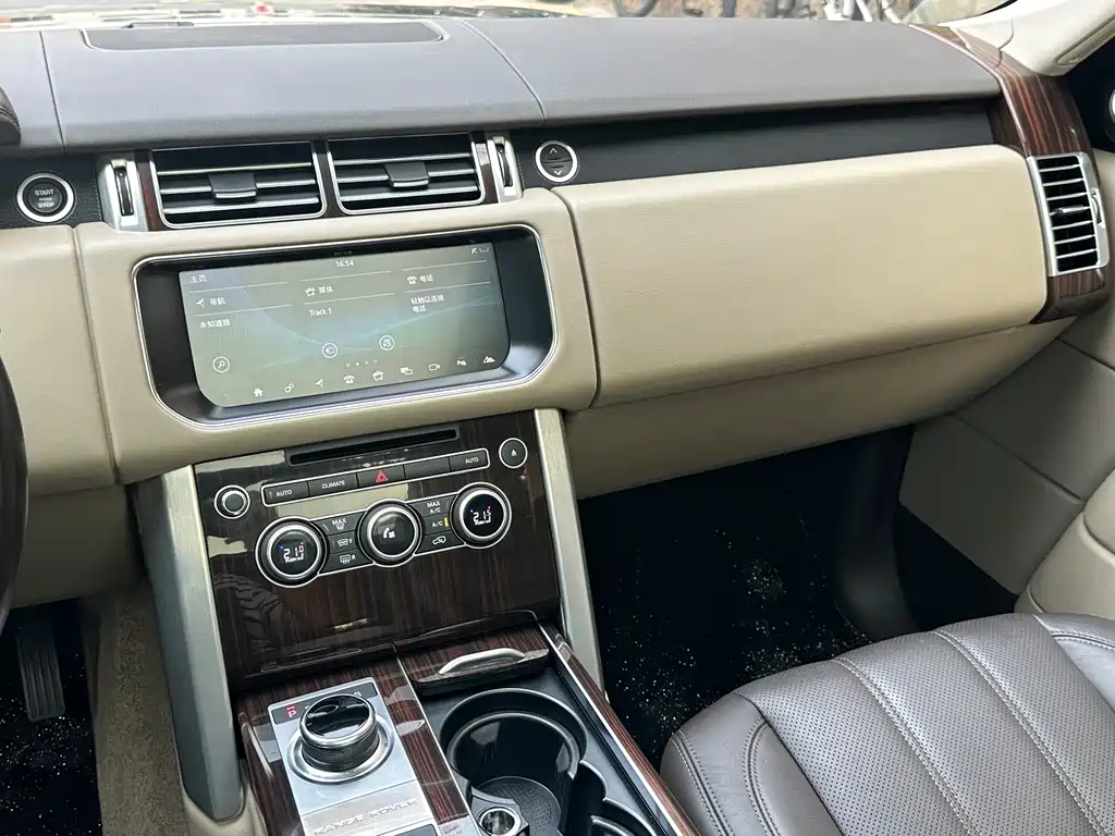 Range Rover 2017 3.0 SC V6 Vogue купить на сайте DeffCars