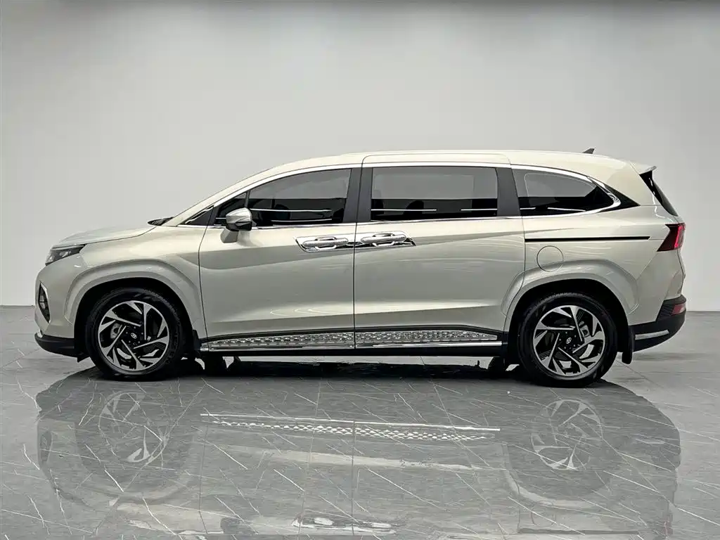 Kusitu 2021 380TGDi Smart Love Premium Edition LUX Premium купить на сайте DeffCars