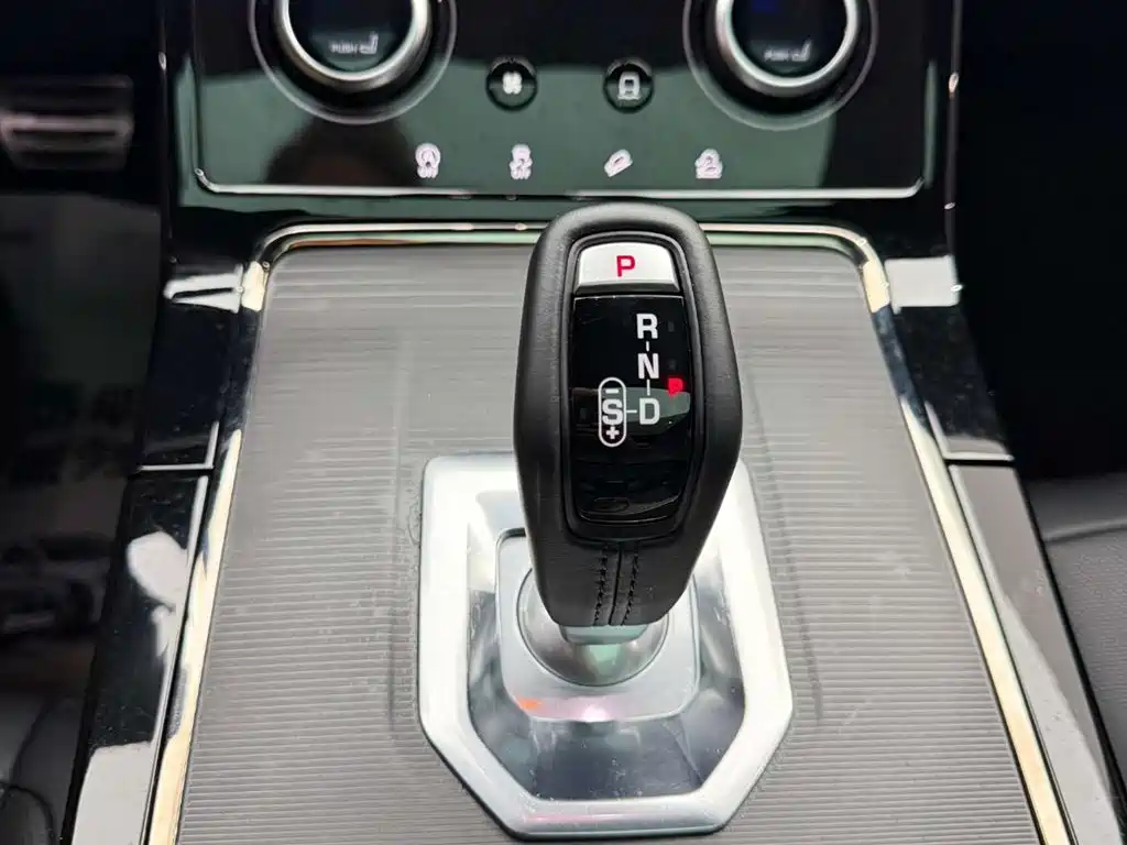 Range Rover Evoque 2020 249PS R-DYNAMIC S Sports Edition купить на сайте DeffCars