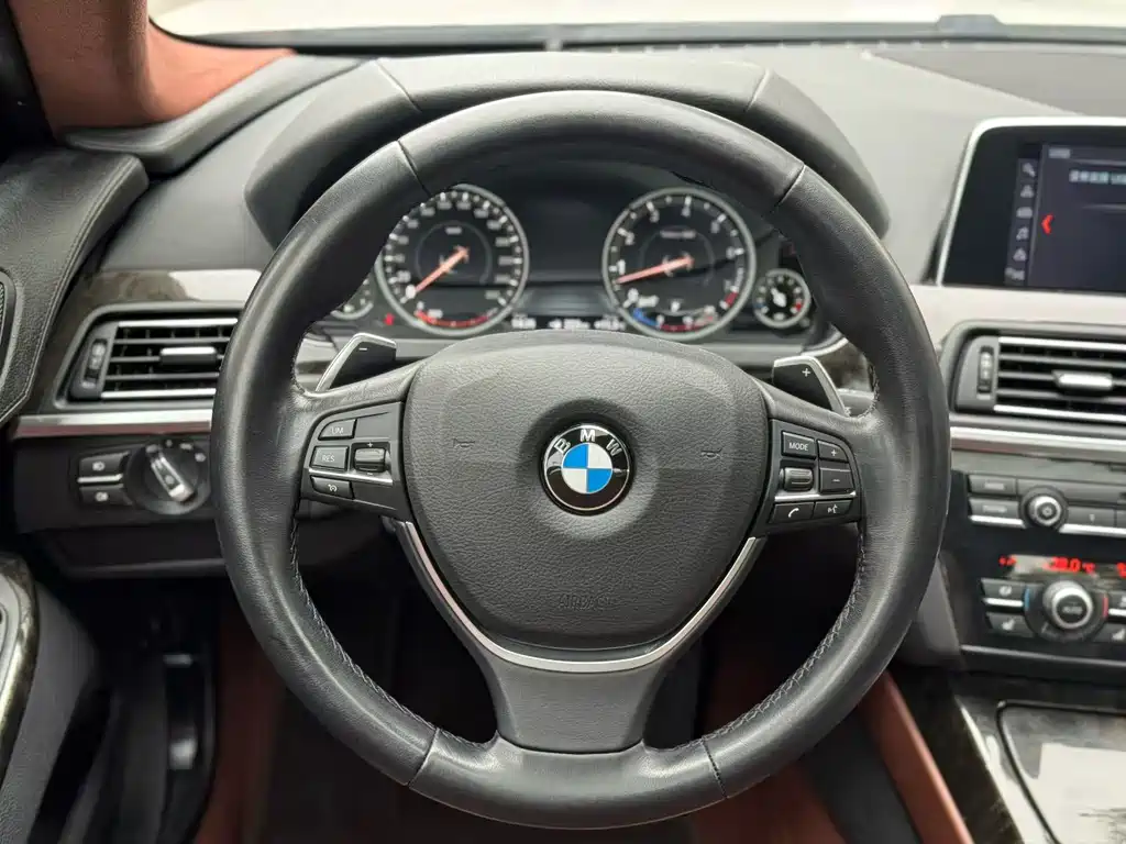 BMW 6 Series 2016 640i Gran Coupe купить на сайте DeffCars