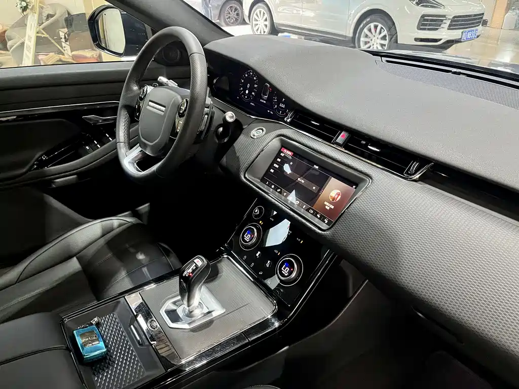 Range Rover Evoque 2020 249PS R-DYNAMIC S Black Sports Edition купить на сайте DeffCars