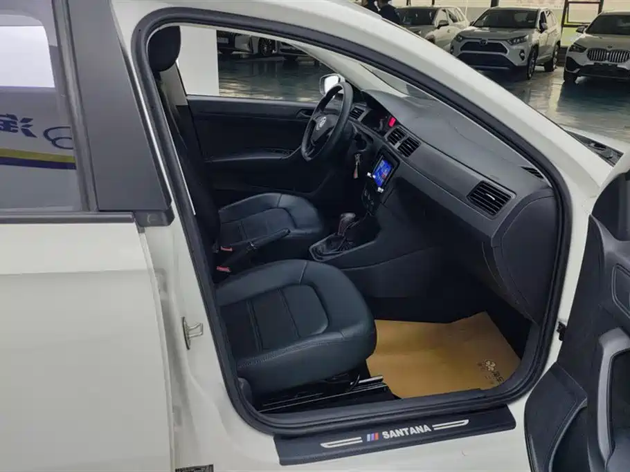 Santana 2021 1.5L automatic fashion version купить на сайте DeffCars