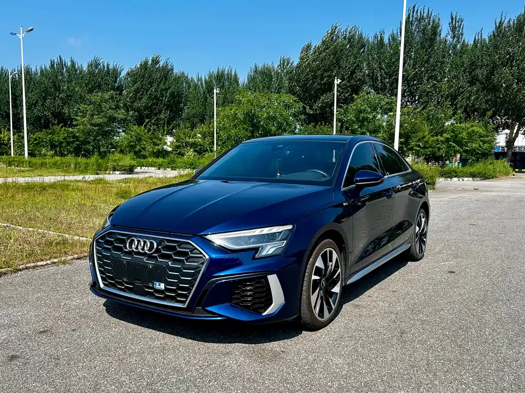 Audi A3 2022 A3L Limousine 35 TFSI Fashion Sporty купить на сайте DeffCars