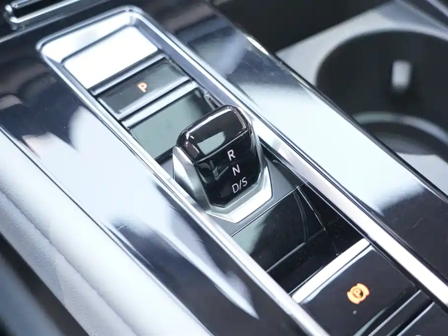 Touron 2024 380TSI four-wheel drive supreme flagship version купить на сайте DeffCars