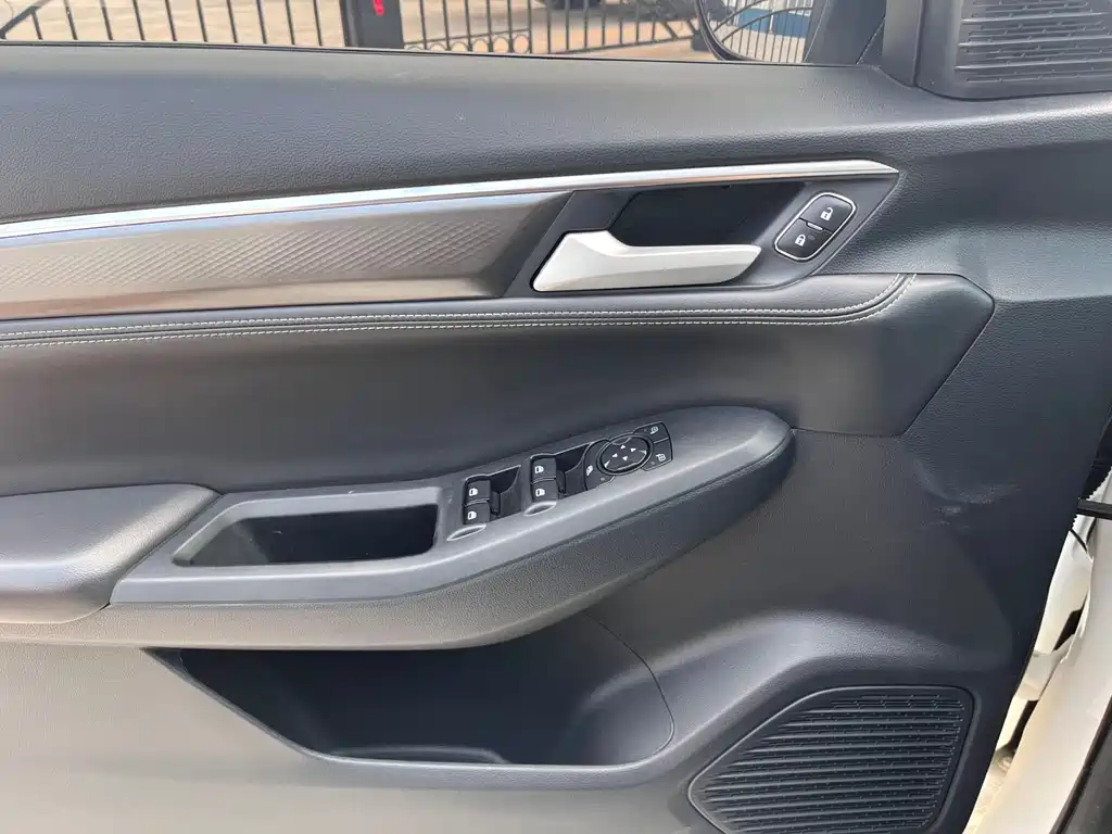 Forex 2021 1.5L automatic diamond version купить на сайте DeffCars