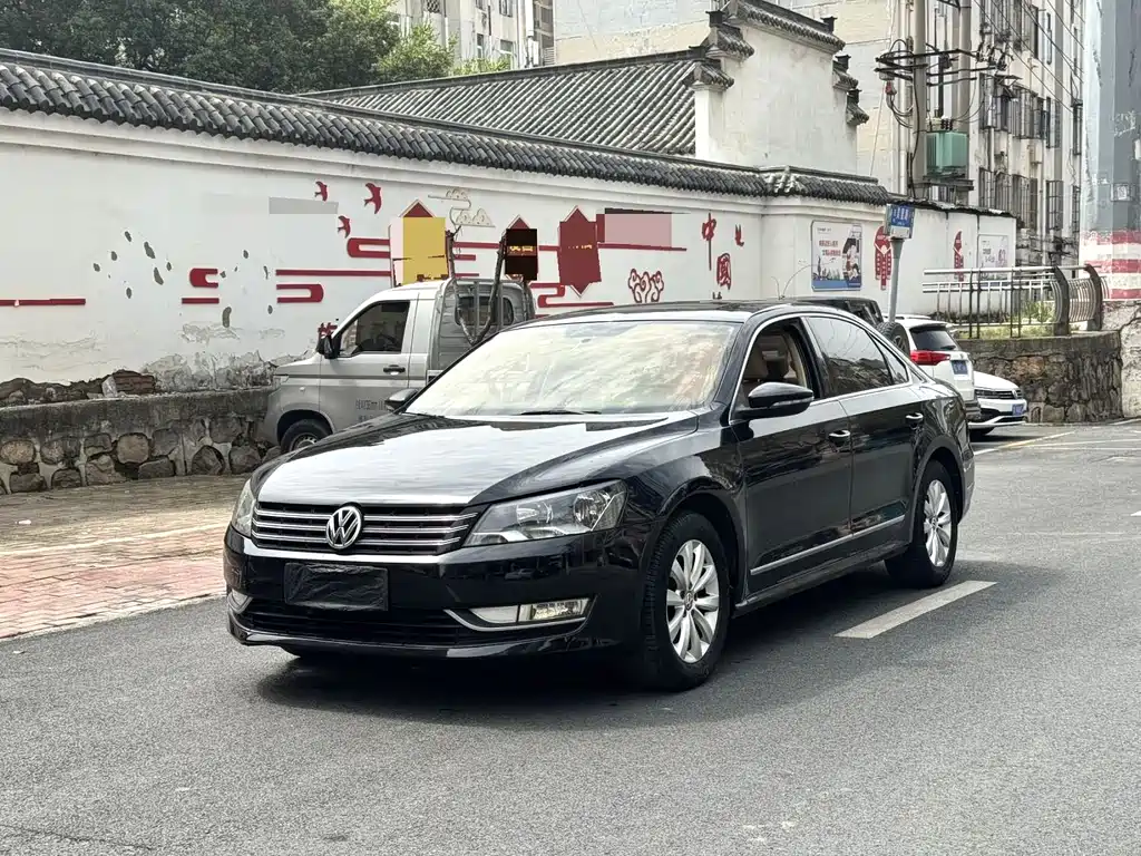 Passat 2014 1.8TSI DSG Premium Edition купить на сайте DeffCars