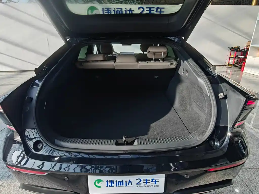 Xpeng P7+ 2024 Long Battery Life Max купить на сайте DeffCars