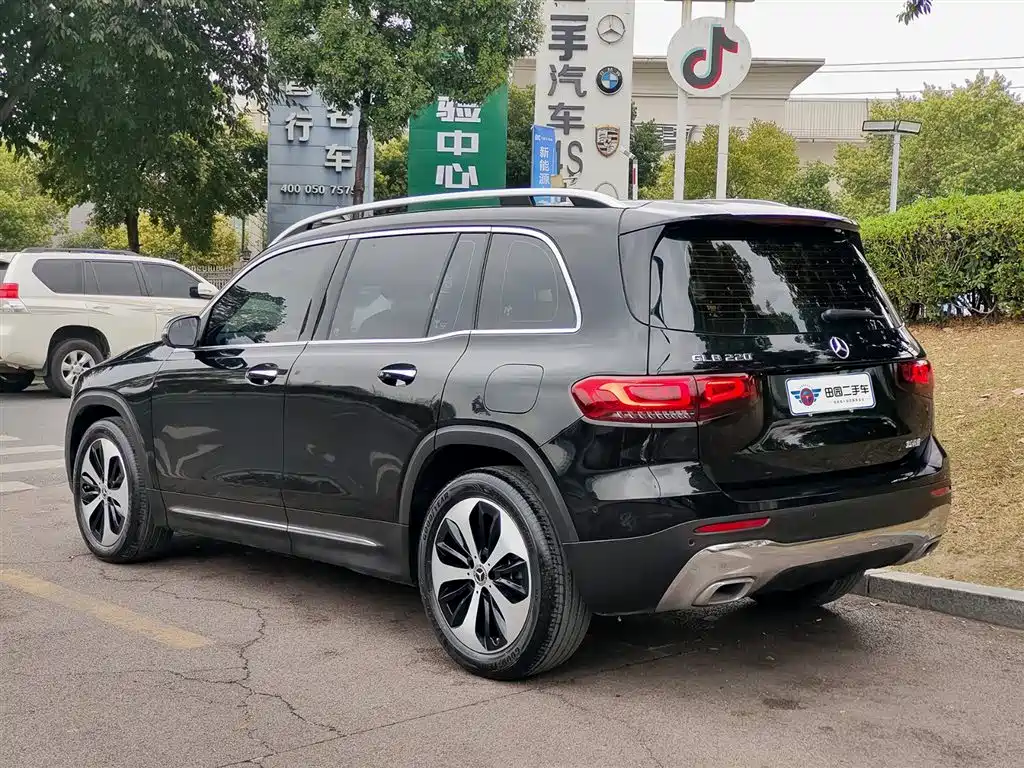 Mercedes-Benz GLB 2023 GLB 220 Fashion Model купить на сайте DeffCars