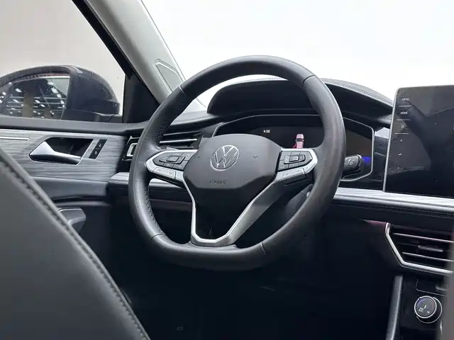 Sagitar 2024 300TSI DSG Super Edition купить на сайте DeffCars