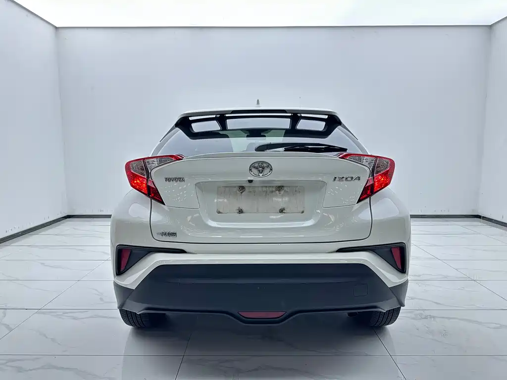Yize IZOA 2018 2.0L Yichi Edition National VI купить на сайте DeffCars